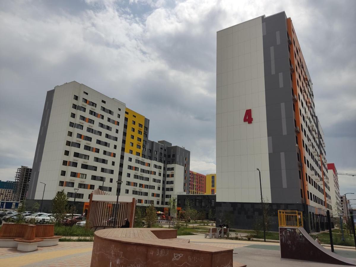 1-Но Комнатная Квартира В Центре Астаны Жк Sezim Qala 4 아스타나 외부 사진